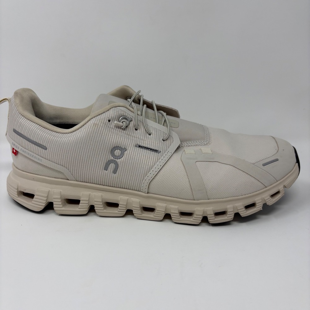 On Cloud 6 Waterproof Women's Size 9.5 Cream Grey Running Shoes (3WF10053036)